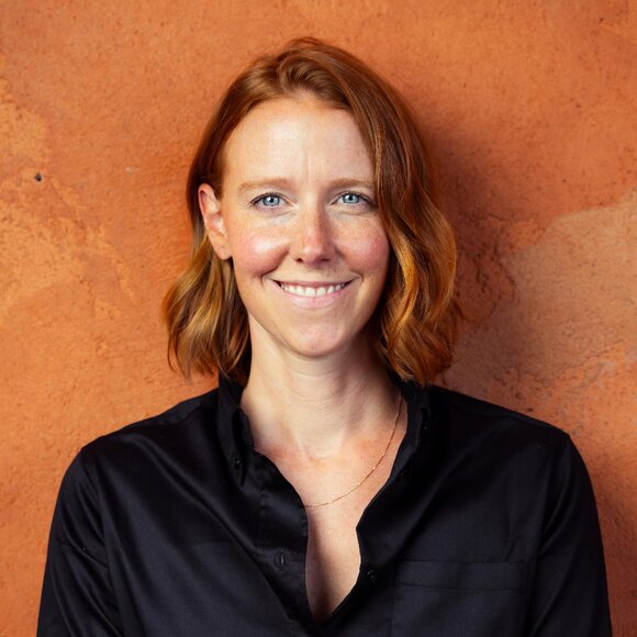 Meet your Posher, Hannah - Picture 1 of 1